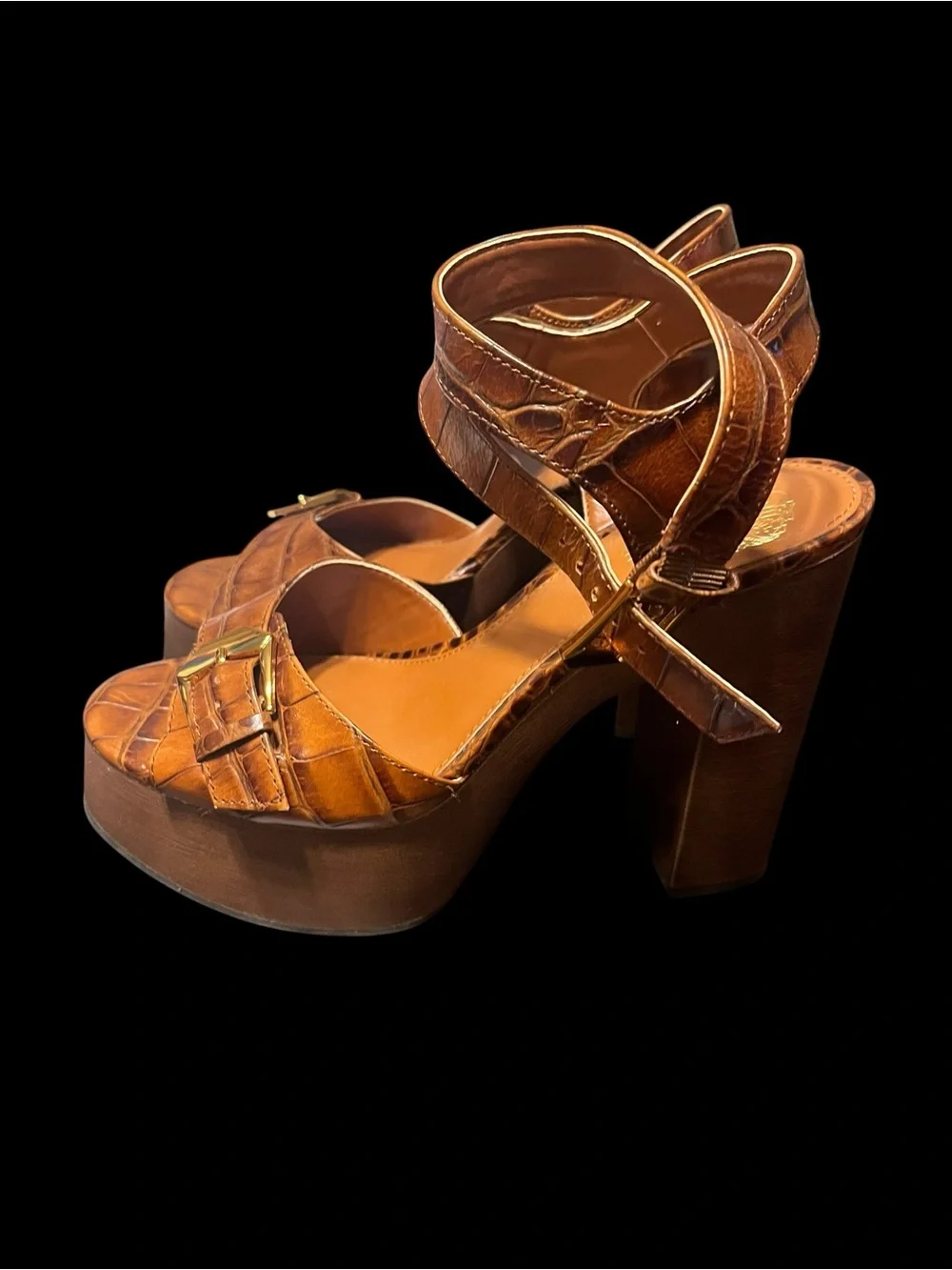 Vince Camuto Rondea Brown Croc-Embossed Platform Sandals with Buckle Accent 7.5